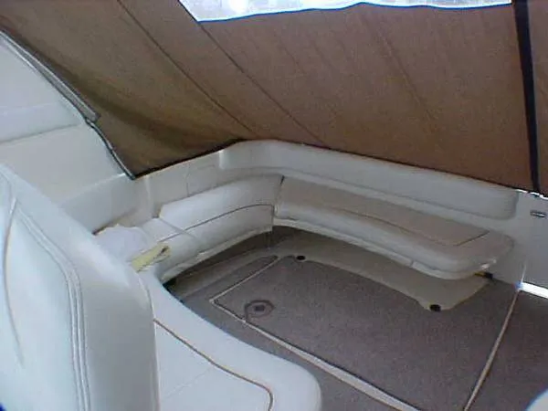 Slide: The Image of Sea Ray 1998 310 Sundancer 1998 - 6