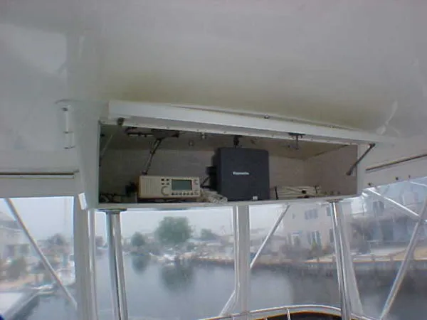 Slide: The Image of Trojan 12 Meter Convertible 1987 - 6
