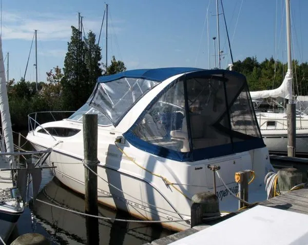 Slide: The Image of Bayliner 285 Express 2005 - 3