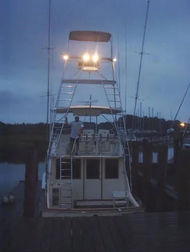 Slide: The Image of Hatteras Convertible 1975 - 8