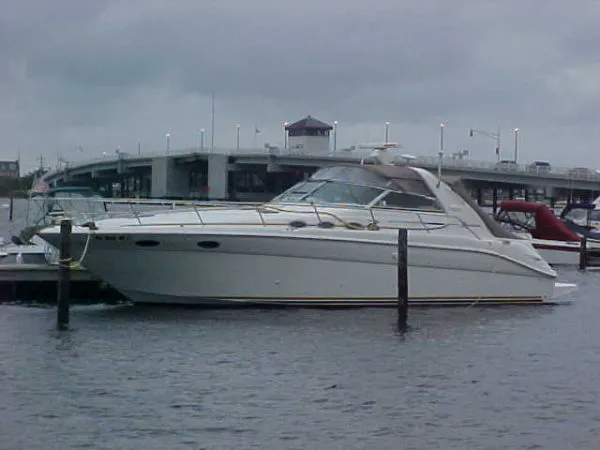 Slide: The Image of Sea Ray Sundancer 1997 - 0