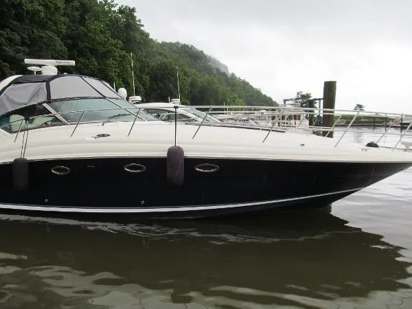 Slide: The Image of Sea Ray 420 Sundancer 2003 - 4