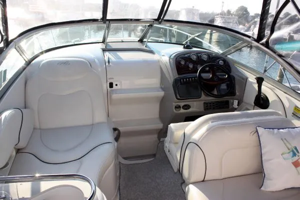 Slide: The Image of Monterey 250 Cruiser 2005 - 6