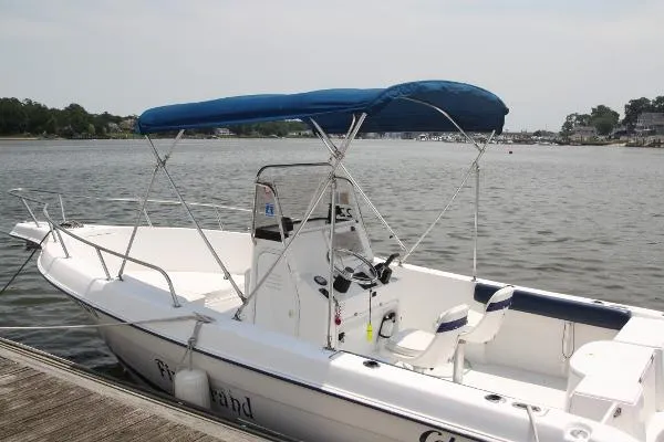 Slide: The Image of Cobia 224 Center Console 2000 - 3