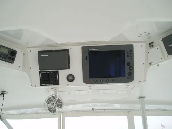 Slide: The Image of Luhrs Open Fish 1994 - 7
