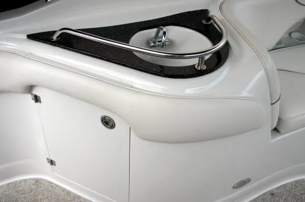 Slide: The Image of Crownline Boats 260 EX 2005 - 11