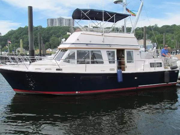 Slide: The Image of Sabreline 36 Double Cabin 1994 - 2