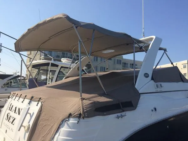 Slide: The Image of Rinker 300 Express Cruiser 2006 - 1