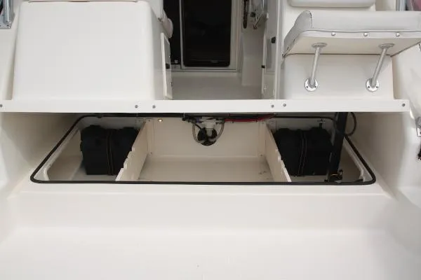 Slide: The Image of Pursuit 305 Offshore 2007 - 2