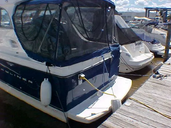 Slide: The Image of Bayliner 266 Discovery 2011 - 10