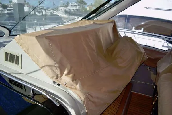 Slide: The Image of Sea Ray Sundancer 610 2012 - 10