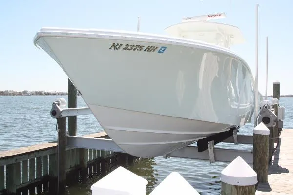 Slide: The Image of Yellowfin 34 2007 - 3