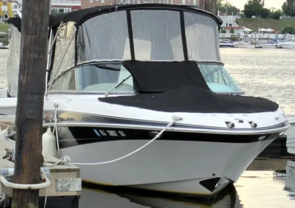 Slide: The Image of Four Winns 260 Horizon 2006 - 3