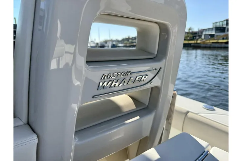 Slide: The Image of 2018 Boston Whaler 330 Outrage - 35