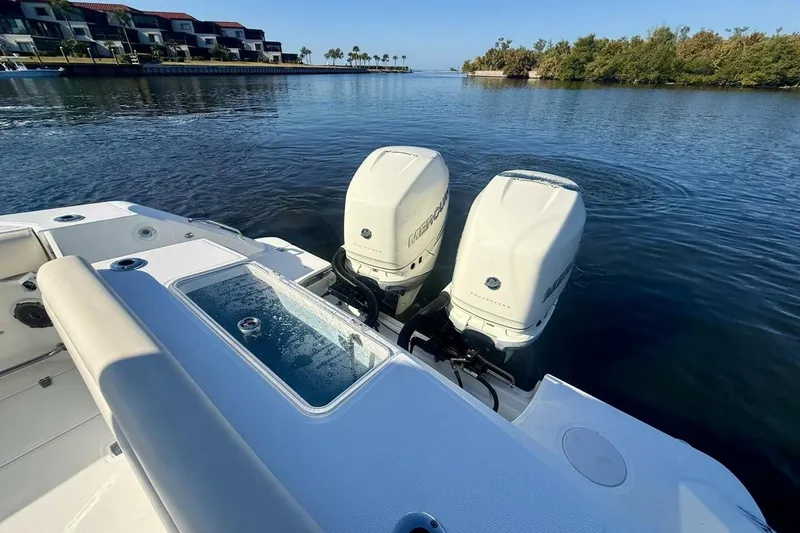 Slide: The Image of 2018 Boston Whaler 330 Outrage - Outboard Engines - 47
