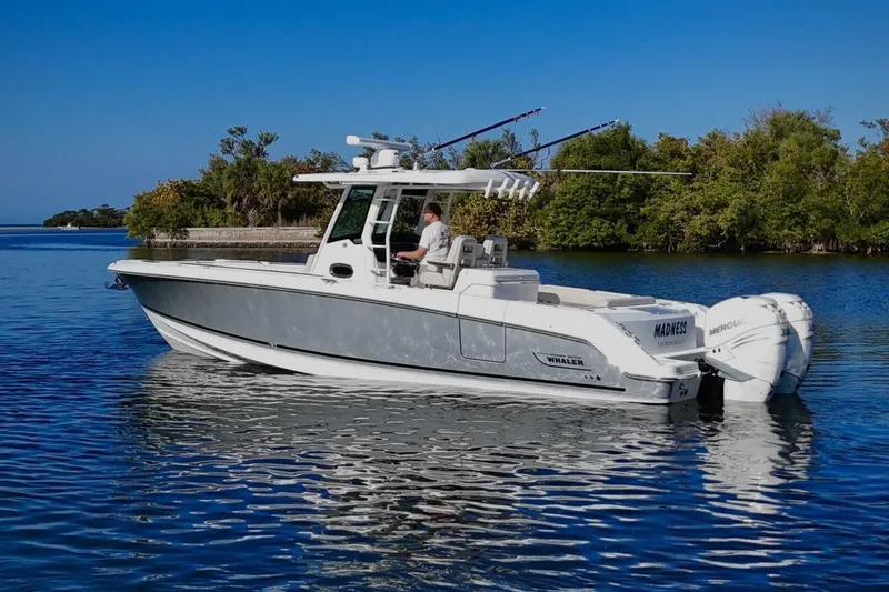 Slide: The Image of 2018 Boston Whaler 330 Outrage - Profile - 54