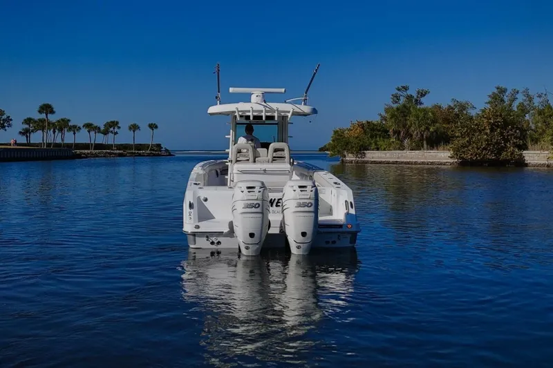 Slide: The Image of 2018 Boston Whaler 330 Outrage - Profile - 55