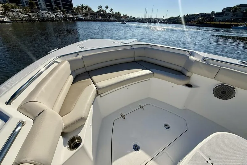 Slide: The Image of 2018 Boston Whaler 330 Outrage - Foredeck - 6
