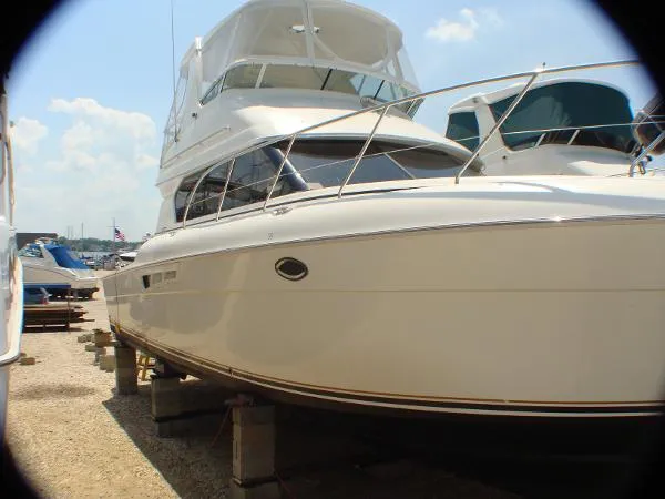 Slide: The Image of Silverton 42 Convertible 2001 - 9