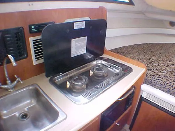Slide: The Image of Bayliner 2452 Cierra Classic 2003 - 11