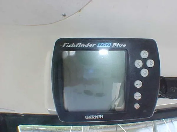 Slide: The Image of Bayliner 2452 Cierra Classic 2003 - 6