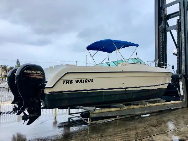 Slide: The Image of Glacier Bay 2640 Renegade 2001 - 1