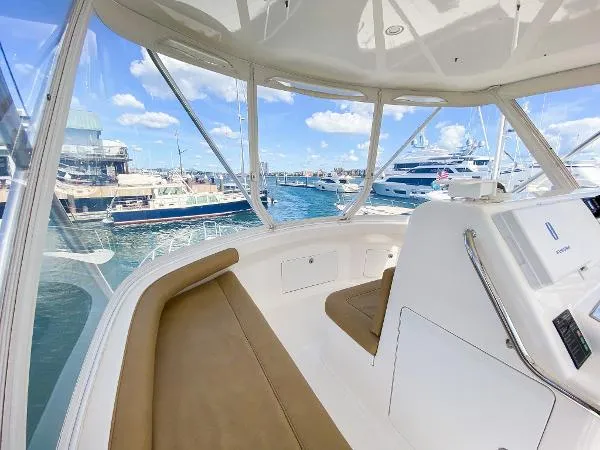 Slide: The Image of Cabo 43 Flybridge 2004 - 7