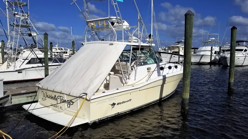 Slide: The Image of Wellcraft COASTAL 2004 - 1
