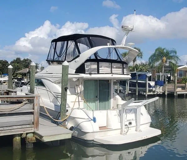 Slide: The Image of Sea Ray 400 Sedan Bridge 2000 - 1