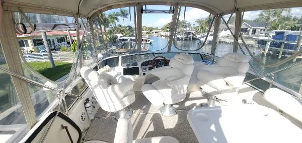 Slide: The Image of Sea Ray 400 Sedan Bridge 2000 - 6