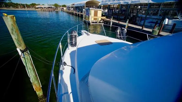 Slide: The Image of Carver Yachts 404 Aft Cabin 1999 - 1
