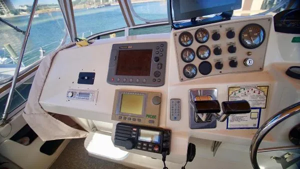 Slide: The Image of Carver Yachts 404 Aft Cabin 1999 - 6