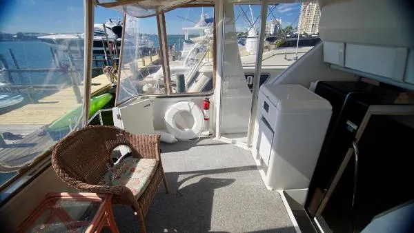 Slide: The Image of Carver Yachts 404 Aft Cabin 1999 - 9