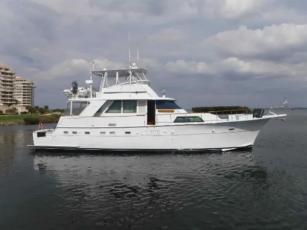 Slide: The Image of Hatteras 58 Yacht Fisherman 1977 - 0