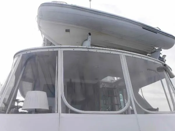 Slide: The Image of Hatteras 58 Yacht Fisherman 1977 - 10