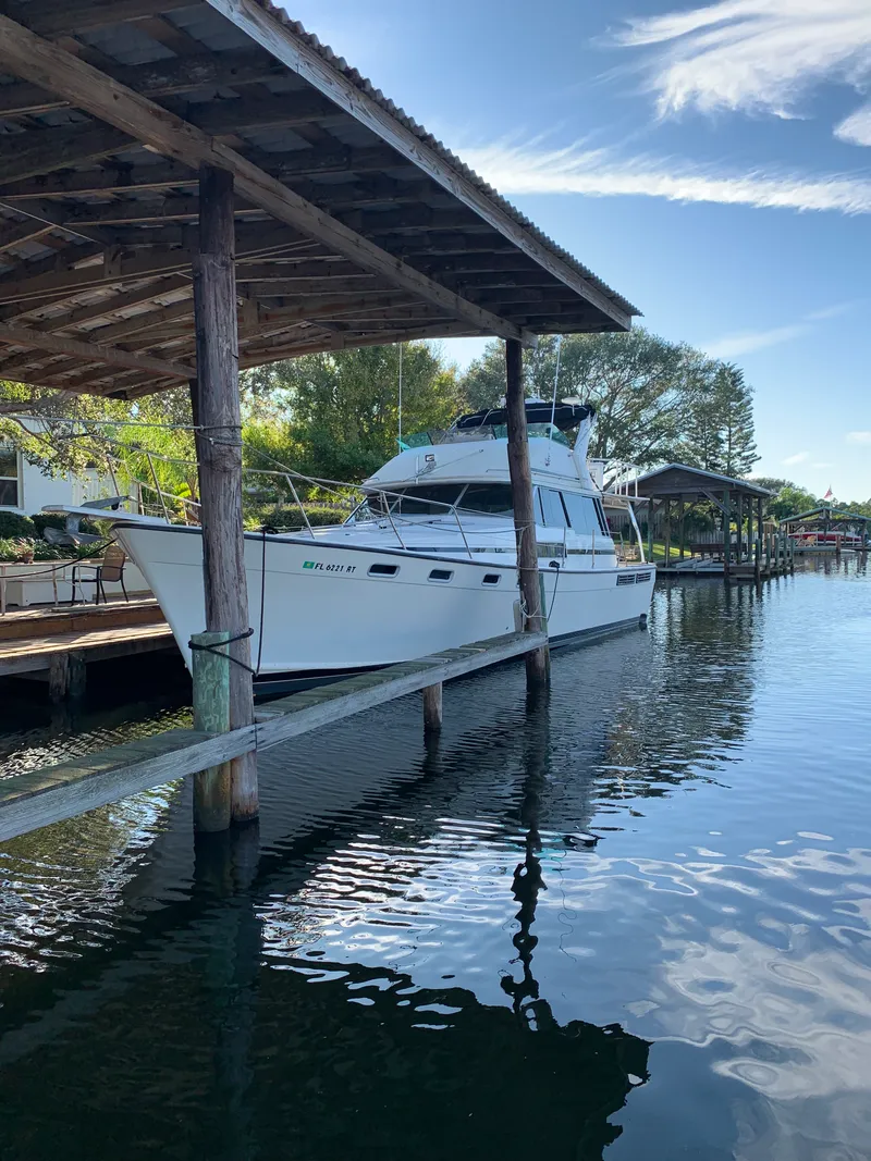 Slide: The Image of Bayliner 3888 Motoryacht 1988 - 2