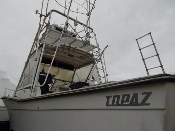 Slide: The Image of Topaz 29 Sportfisherman 1985 - 1