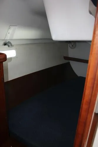 Slide: The Image of Beneteau 331 2004 - 9