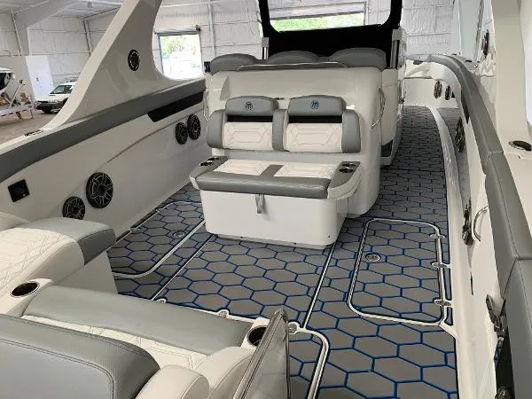 Slide: The Image of Mystic Powerboats M4200 2020 - 10