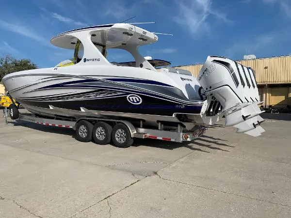 Slide: The Image of Mystic Powerboats M4200 2020 - 4