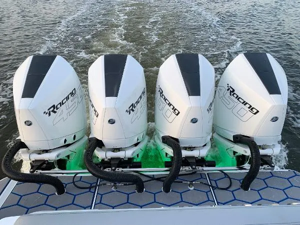 Slide: The Image of Mystic Powerboats M4200 2020 - 7