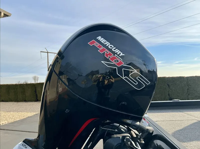 Slide: The Image of Ranger RT198P 2019 - 20