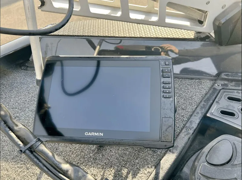 Slide: The Image of Ranger RT198P 2019 - 6