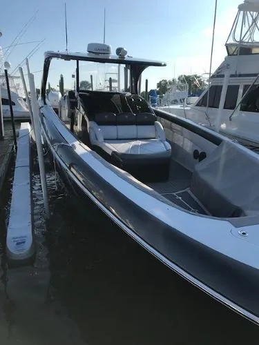Slide: The Image of Mystic Powerboats M4200 2018 - 4