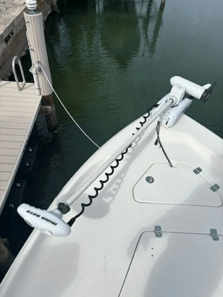 Slide: The Image of Key West 230 Bay Reef 2016 - 7