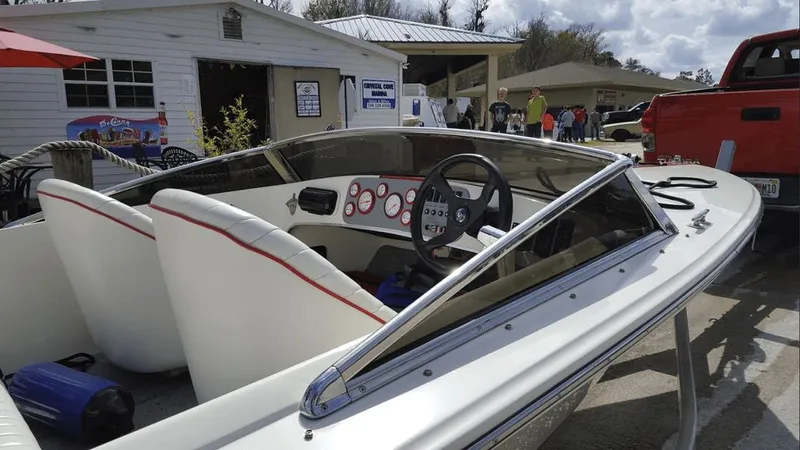 Slide: The Image of Donzi 18 Classic 1993 - 3