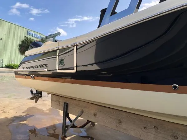 Slide: The Image of Chris-Craft Catalina 27 2019 - 5