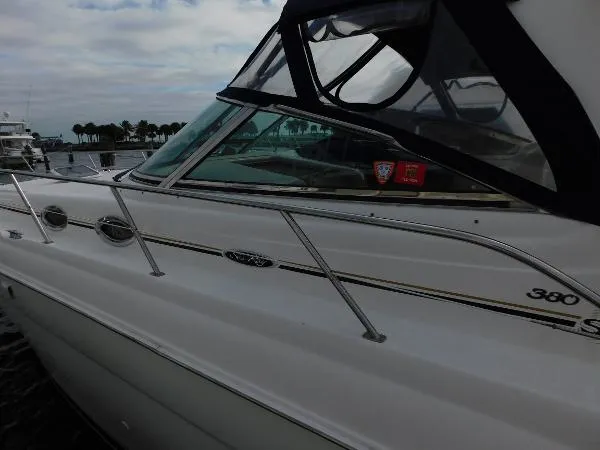 Slide: The Image of Sea Ray 380 Sundancer 2001 - 11