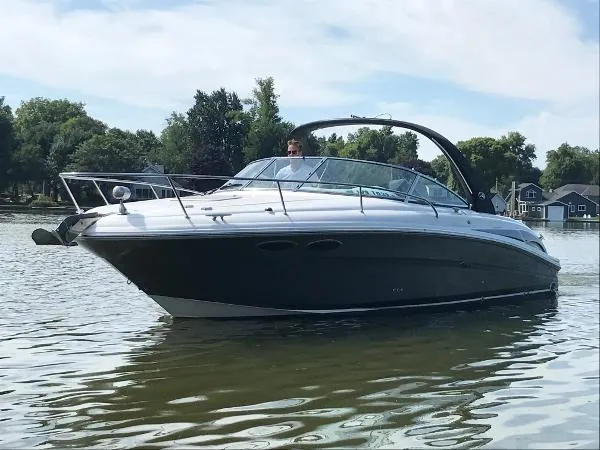 Slide: The Image of Sea Ray 290 Sun Sport 2001 - 2