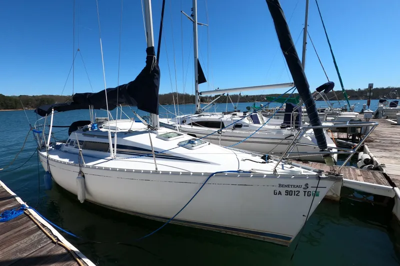 The Image of Beneteau First 285 1990 - undefined